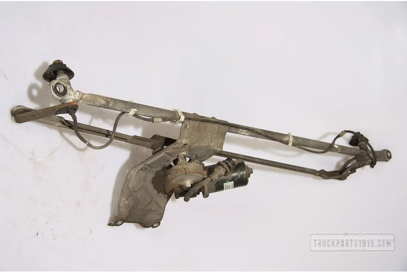 Volvo Wiper System Volvo Ruitenwisser Assy Used - Essuie-glace pour Camion: photos 1 Volvo Wiper System Volvo Ruitenwisser Assy Used - Essuie-glace pour Camion: photos 1