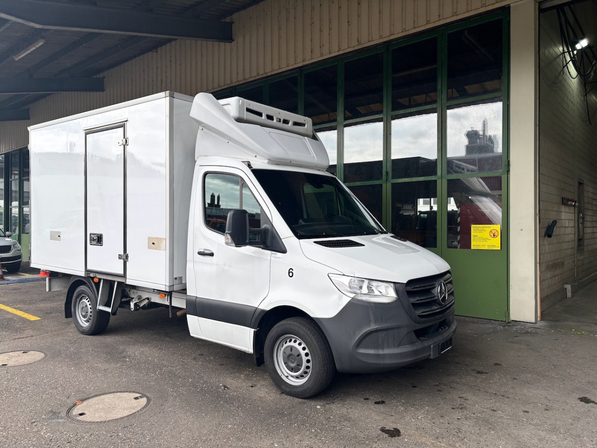 MERCEDES 316 CDI - Véhicule utilitaire frigorifique: photos 1 MERCEDES 316 CDI - Véhicule utilitaire frigorifique: photos 1