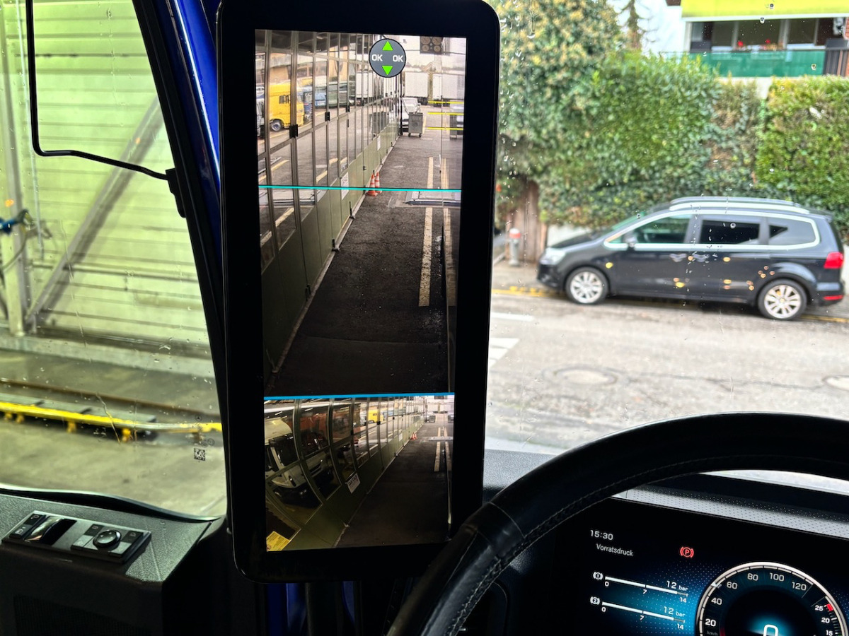 Camion fourgon MERCEDES Actros 1843: photos 10