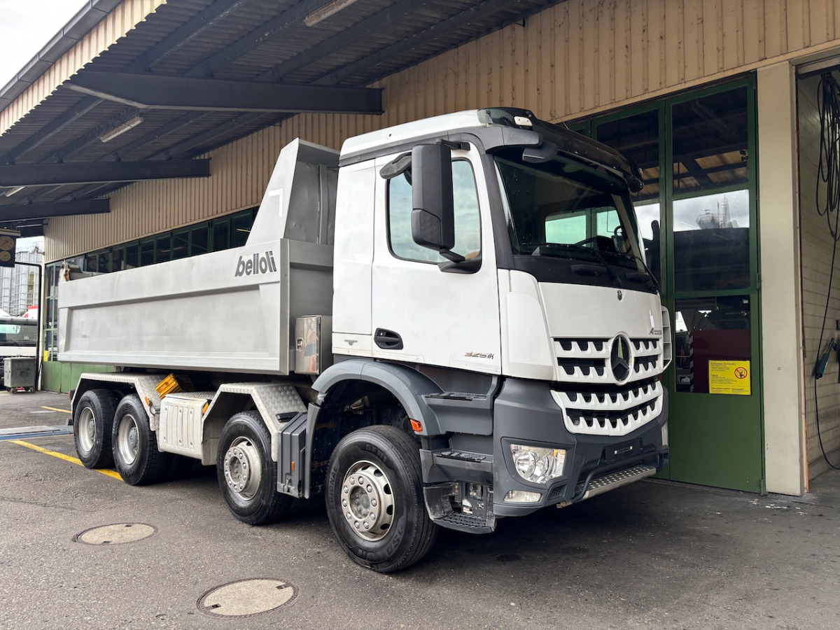 MERCEDES Arocs 3251 - Camion benne: photos 1 MERCEDES Arocs 3251 - Camion benne: photos 1
