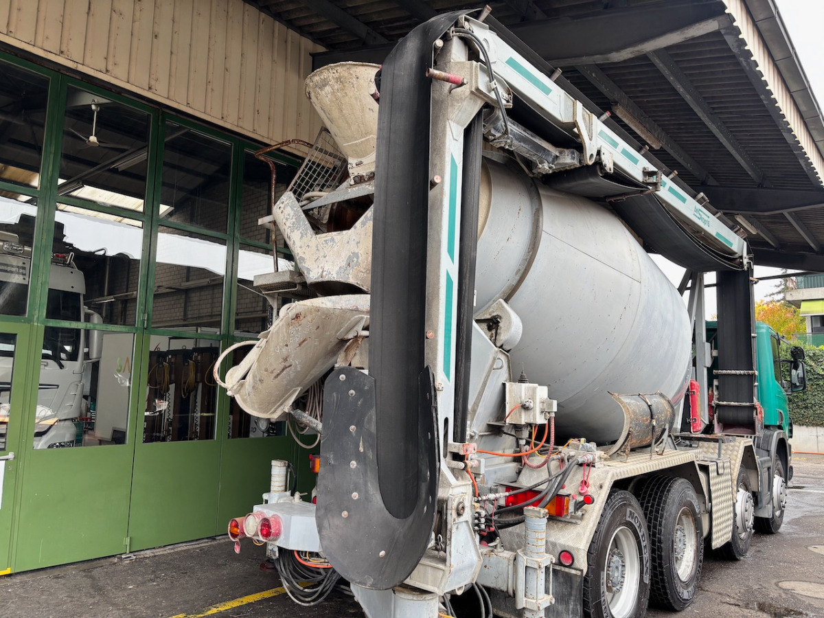 Camion malaxeur SCANIA P124CB8x4: photos 19 Camion malaxeur SCANIA P124CB8x4: photos 19