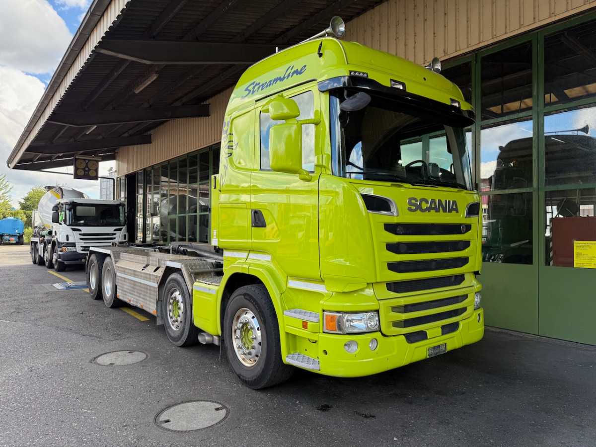 SCANIA R490 8x4 - Camion ampliroll: photos 1 SCANIA R490 8x4 - Camion ampliroll: photos 1