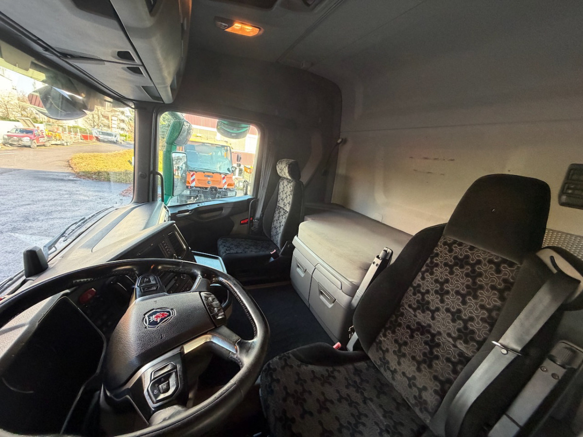 SCANIA R500 B 6x2 - Camion grue: photos 4 SCANIA R500 B 6x2 - Camion grue: photos 4