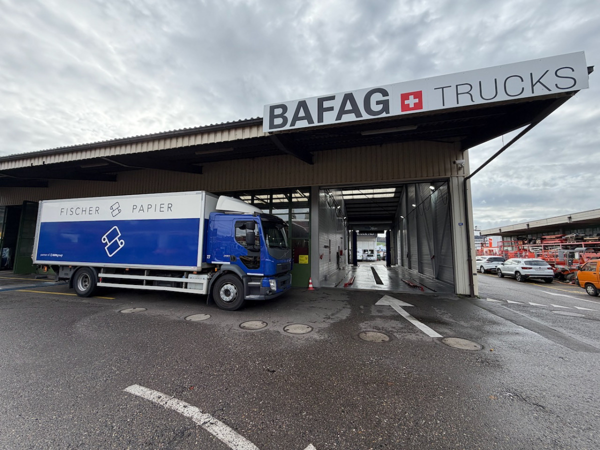 VOLVO FL-280  4x2R - Camion fourgon: photos 2 VOLVO FL-280  4x2R - Camion fourgon: photos 2