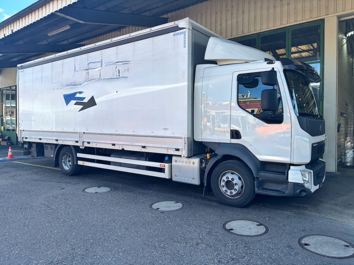 VOLVO FL-280 - Camion à rideaux coulissants: photos 1 VOLVO FL-280 - Camion à rideaux coulissants: photos 1
