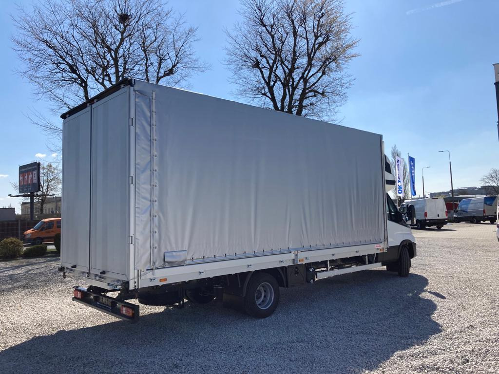 Iveco Daily 70 C18 Pritsche-Plane BÃR - Véhicule utilitaire plateau baché: photos 5 Iveco Daily 70 C18 Pritsche-Plane BÃR - Véhicule utilitaire plateau baché: photos 5