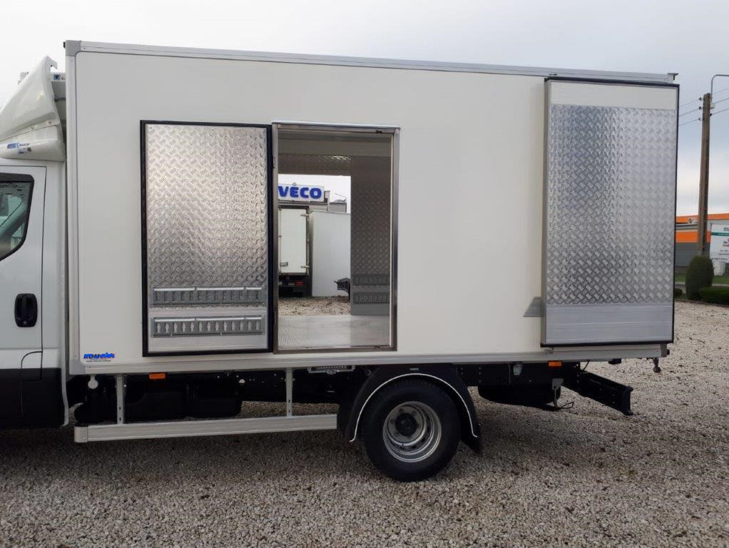 Iveco Daily 70C21A8 Tiefkühkoffer -18°C - Véhicule utilitaire frigorifique: photos 4 Iveco Daily 70C21A8 Tiefkühkoffer -18°C - Véhicule utilitaire frigorifique: photos 4