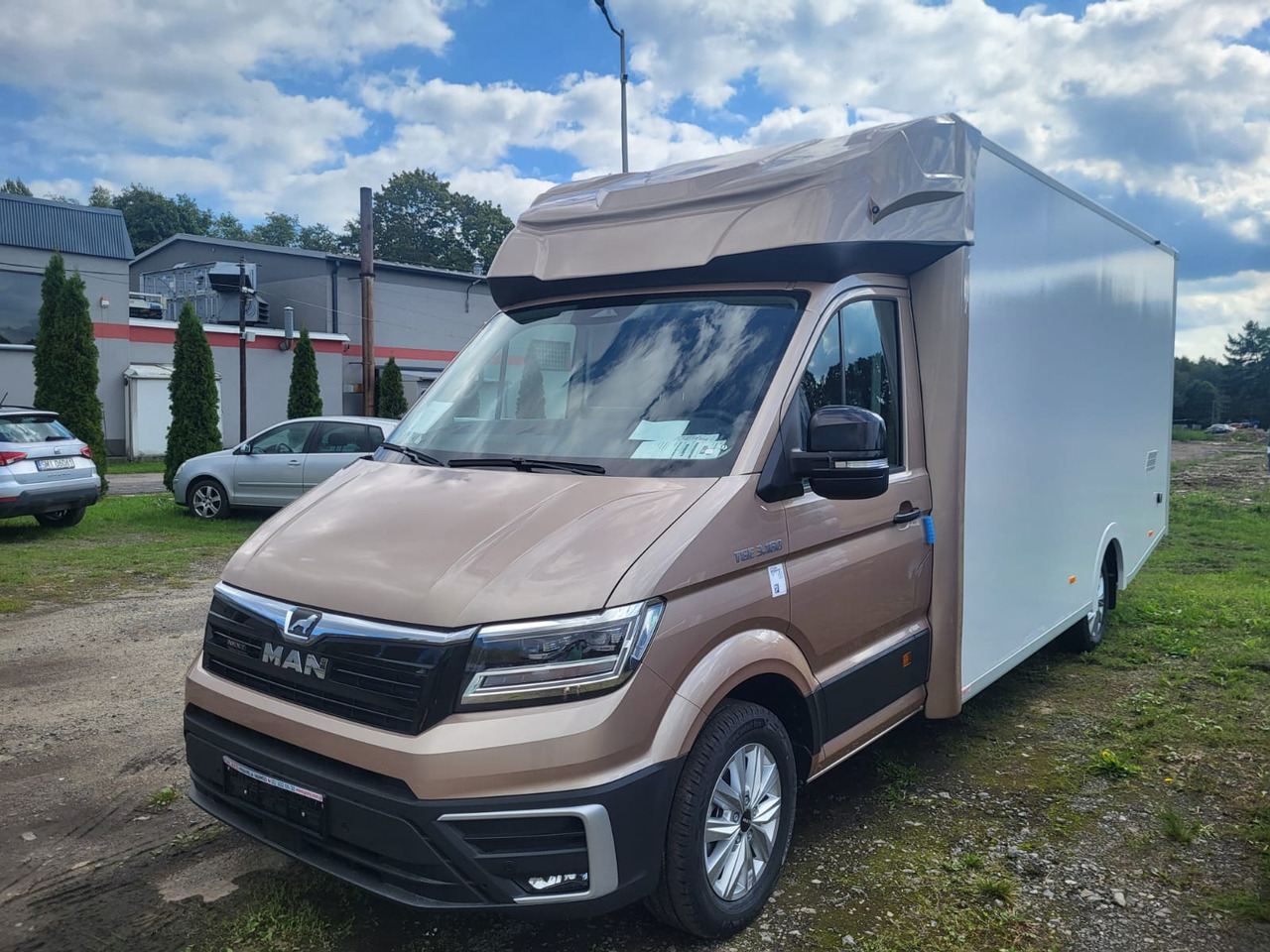 MAN TGE 3.180 Koffer mit Schlafbett - Fourgon, Utilitaire double cabine: photos 1 MAN TGE 3.180 Koffer mit Schlafbett - Fourgon, Utilitaire double cabine: photos 1
