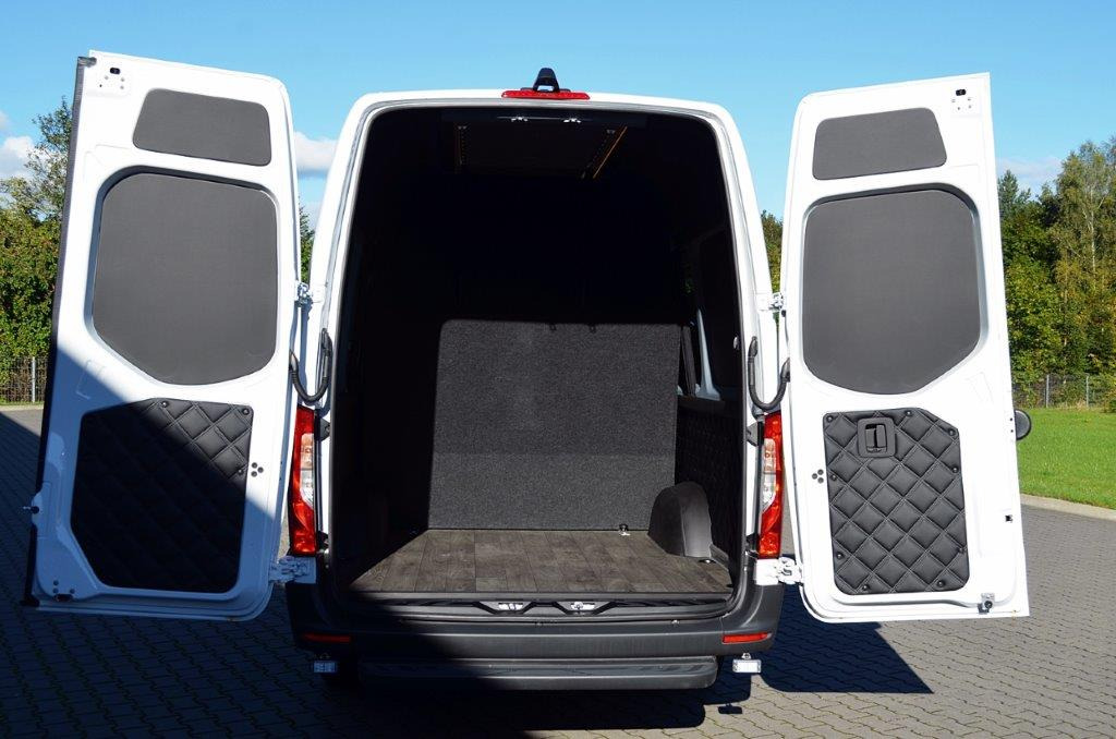 Mercedes 319 L3H2 9-Sitzer - Utilitaire double cabine: photos 5 Mercedes 319 L3H2 9-Sitzer - Utilitaire double cabine: photos 5