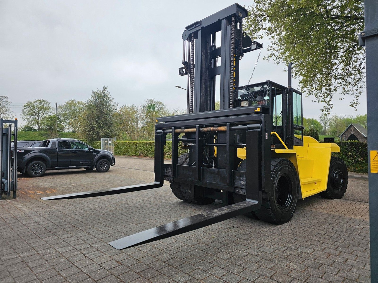 Hyster H18.00XM-12 - Chariot élévateur diesel: photos 3 Hyster H18.00XM-12 - Chariot élévateur diesel: photos 3