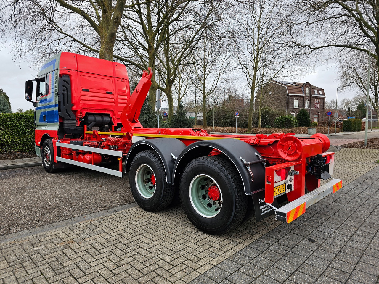 MAN TGX 26.560 XLX 6X4 - Camion ampliroll: photos 4 MAN TGX 26.560 XLX 6X4 - Camion ampliroll: photos 4