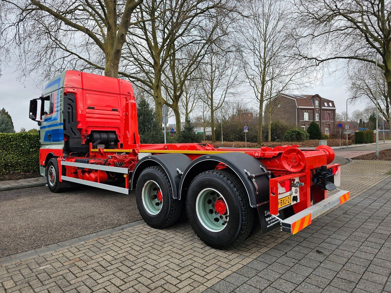 MAN TGX 26.560 XLX 6x4 Abrollkipper - Camion ampliroll: photos 3 MAN TGX 26.560 XLX 6x4 Abrollkipper - Camion ampliroll: photos 3