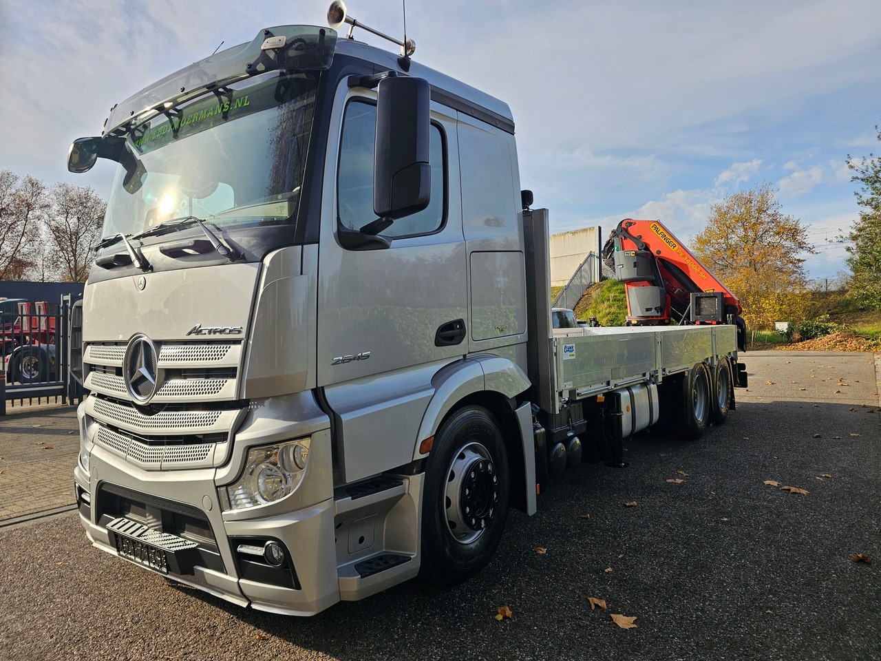 Mercedes Benz Actros 2645 6x4 - Camion plateau, Camion grue: photos 2 Mercedes Benz Actros 2645 6x4 - Camion plateau, Camion grue: photos 2