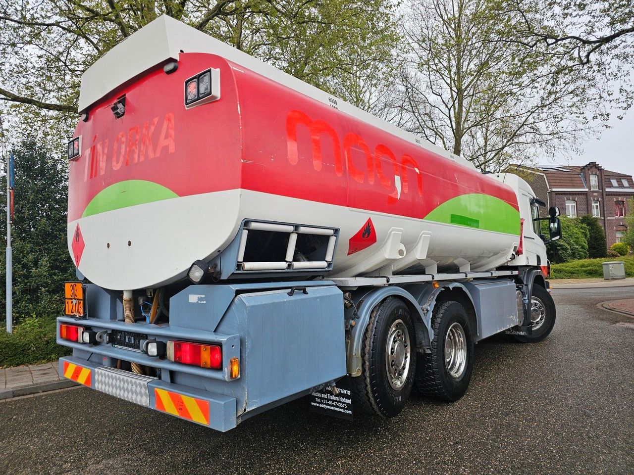 Scania P420 6x2*4 Tank 16.400 Lt. - Camion citerne: photos 4 Scania P420 6x2*4 Tank 16.400 Lt. - Camion citerne: photos 4