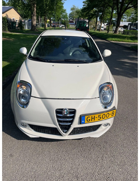 Alfa Romeo MiTo ZEER MOOI in prijs verlaagt - Voiture à hayon: photos 3 Alfa Romeo MiTo ZEER MOOI in prijs verlaagt - Voiture à hayon: photos 3