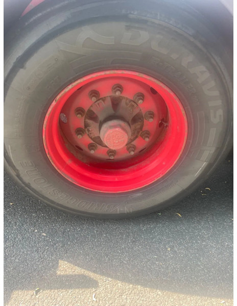 Renders 2x 20 1x 30 1x 40 in prijs verlaagt - Semi-remorque porte-conteneur/ Caisse mobile: photos 3 Renders 2x 20 1x 30 1x 40 in prijs verlaagt - Semi-remorque porte-conteneur/ Caisse mobile: photos 3