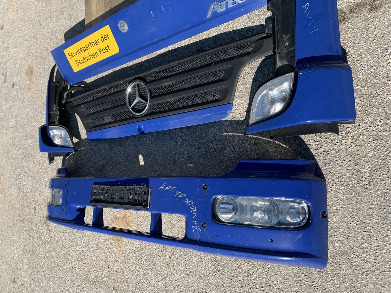 Pare-chocs pour Camion FRONT PACKET ATEGO 2- BODY KIT: photos 9
