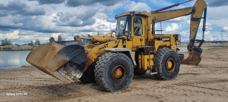 Caterpillar 966E - Chargeuse sur pneus: photos 4 Caterpillar 966E - Chargeuse sur pneus: photos 4