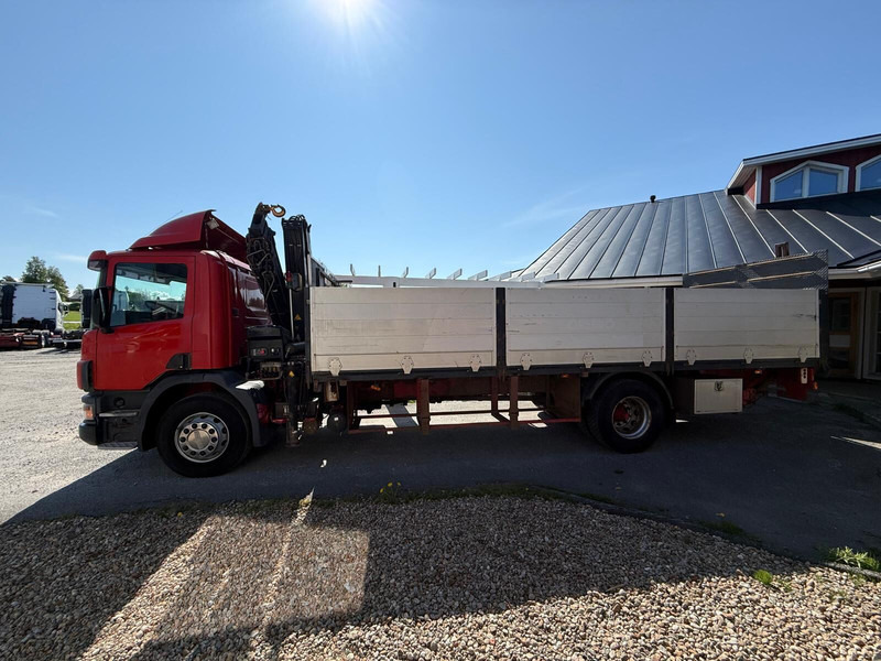 Scania P94D - Camion plateau, Camion grue: photos 4 Scania P94D - Camion plateau, Camion grue: photos 4