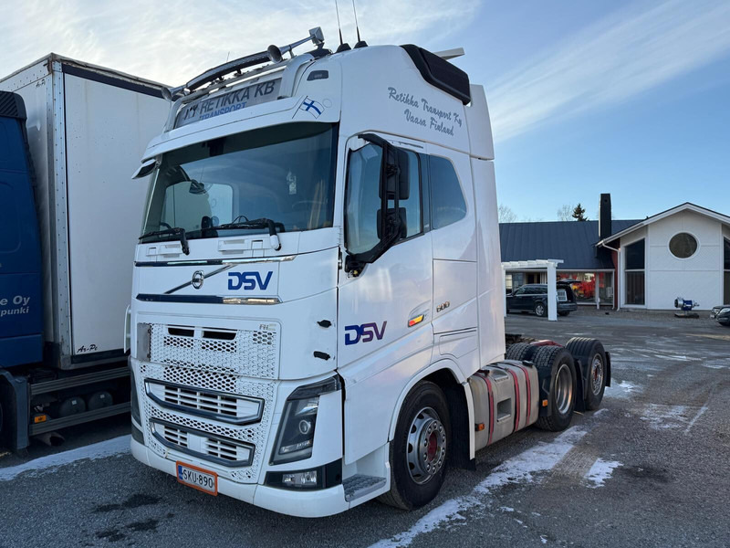 Volvo FH16 600 - Tracteur routier: photos 1 Volvo FH16 600 - Tracteur routier: photos 1