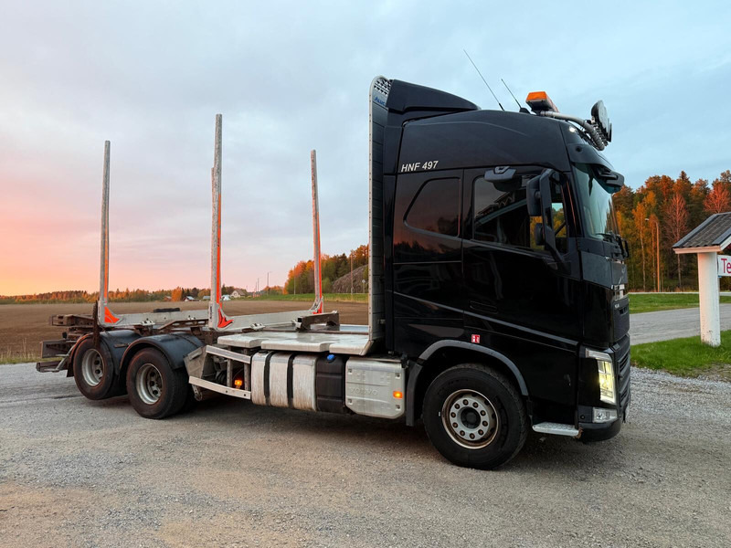 Volvo FH 500 Chassis or Timber Truck - Camion grumier: photos 4 Volvo FH 500 Chassis or Timber Truck - Camion grumier: photos 4