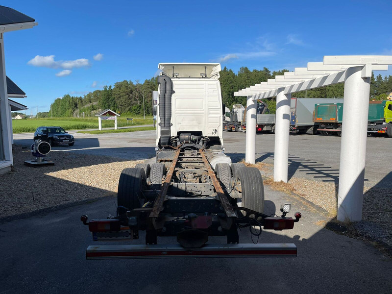 Volvo FH500 6x2 - Châssis cabine: photos 5 Volvo FH500 6x2 - Châssis cabine: photos 5