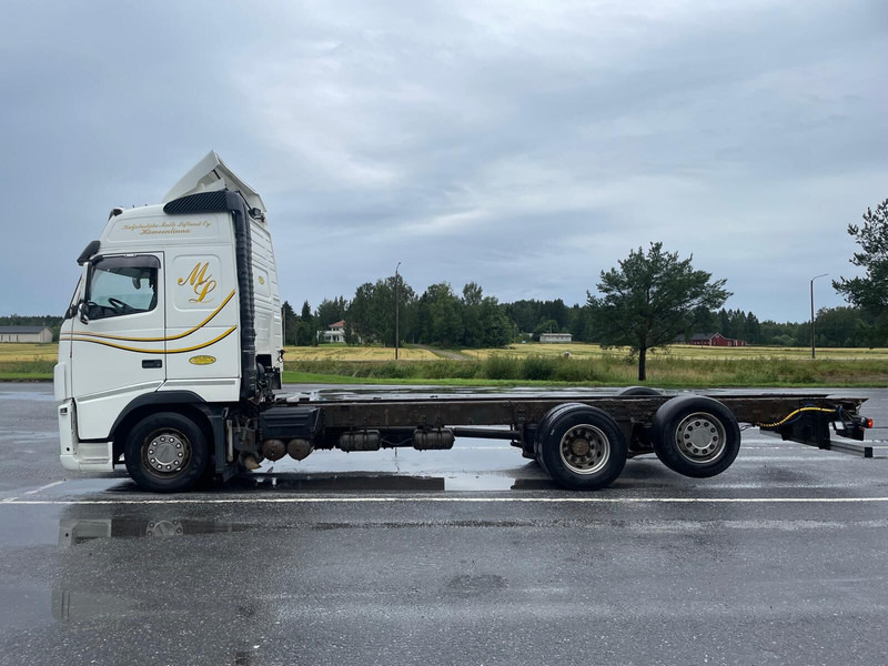 Volvo FH500 6x2 - Châssis cabine: photos 2 Volvo FH500 6x2 - Châssis cabine: photos 2