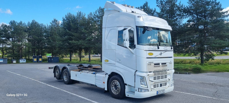 Volvo FH540 - Châssis cabine: photos 1 Volvo FH540 - Châssis cabine: photos 1