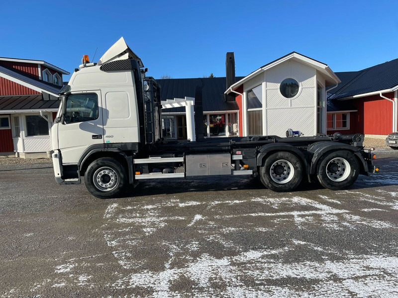 Volvo FM460 Globe 6x4 - Camion ampliroll: photos 4 Volvo FM460 Globe 6x4 - Camion ampliroll: photos 4