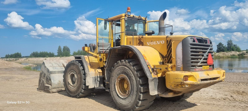 Volvo L220E - Chargeuse sur pneus: photos 3 Volvo L220E - Chargeuse sur pneus: photos 3