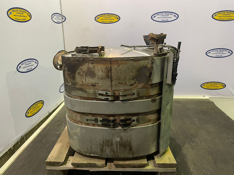 Volvo Silencer - Silencieux: photos 2 Volvo Silencer - Silencieux: photos 2