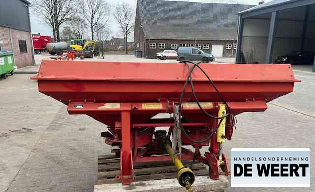 Lely centerliner stooier , front aandrijving - Distributeur d'engrais: photos 4 Lely centerliner stooier , front aandrijving - Distributeur d'engrais: photos 4