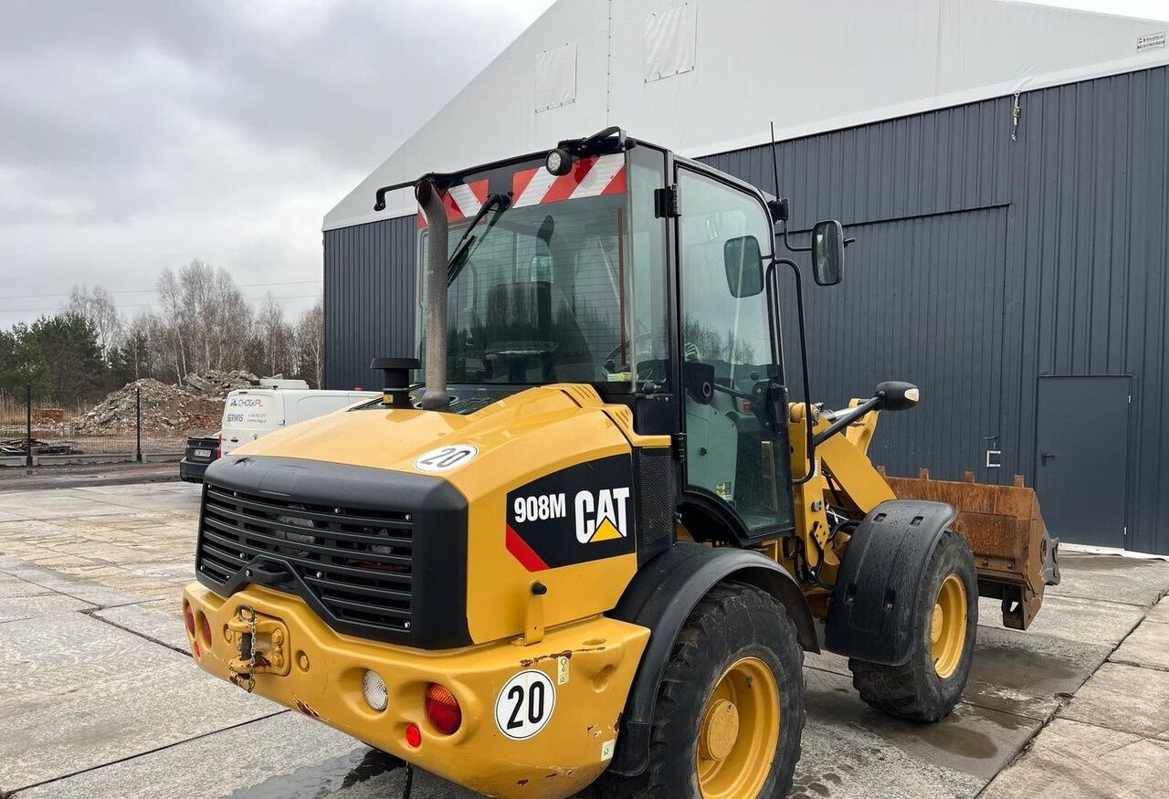 Caterpillar 908M - Chargeuse sur pneus: photos 2 Caterpillar 908M - Chargeuse sur pneus: photos 2