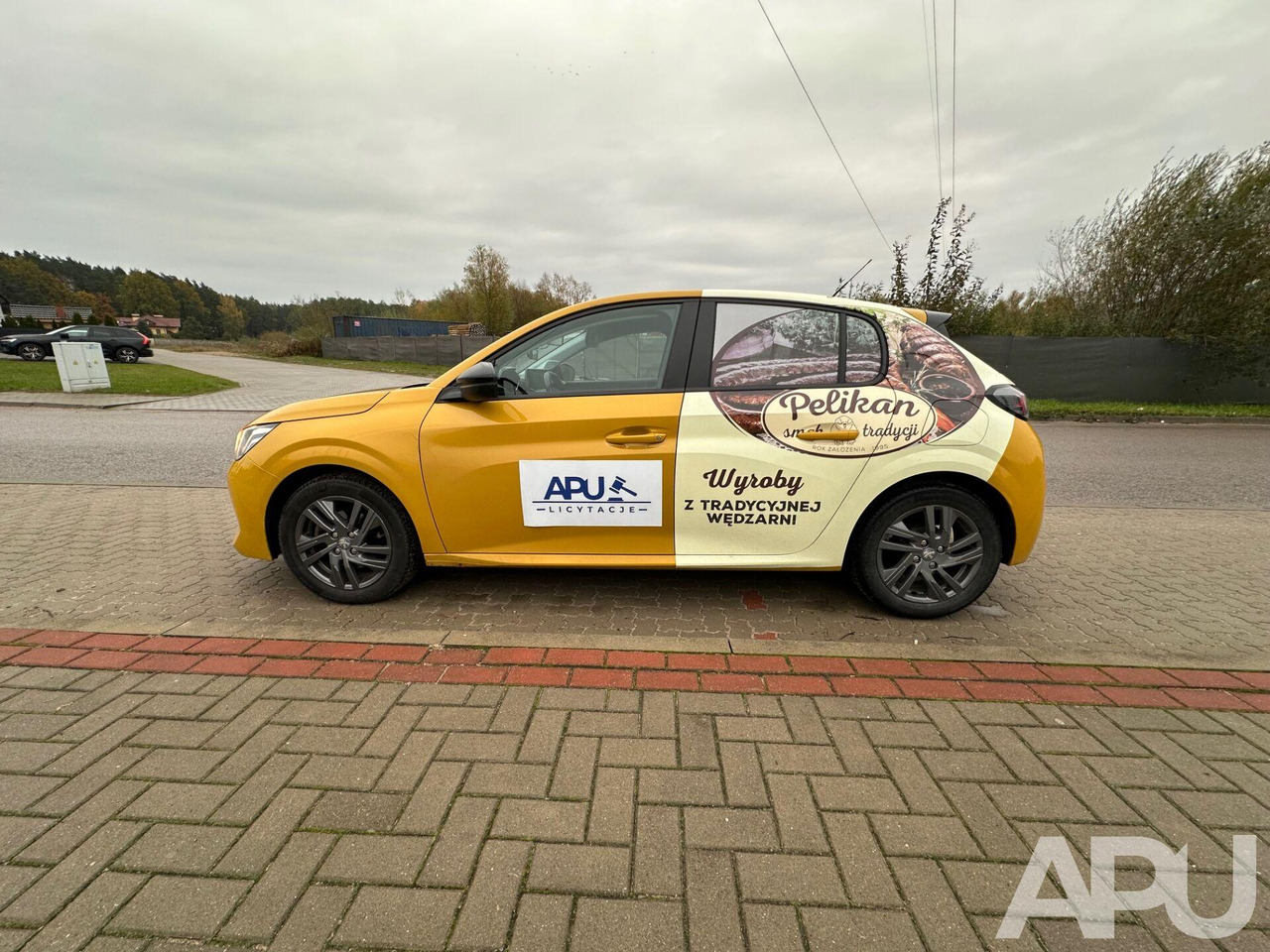 PEUGEOT 208 1,2 VAN - Voiture: photos 5 PEUGEOT 208 1,2 VAN - Voiture: photos 5