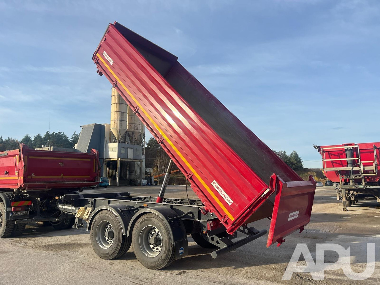 PRZYCZEPA SCHWARZMÜLLER - Remorque benne: photos 1 PRZYCZEPA SCHWARZMÜLLER - Remorque benne: photos 1