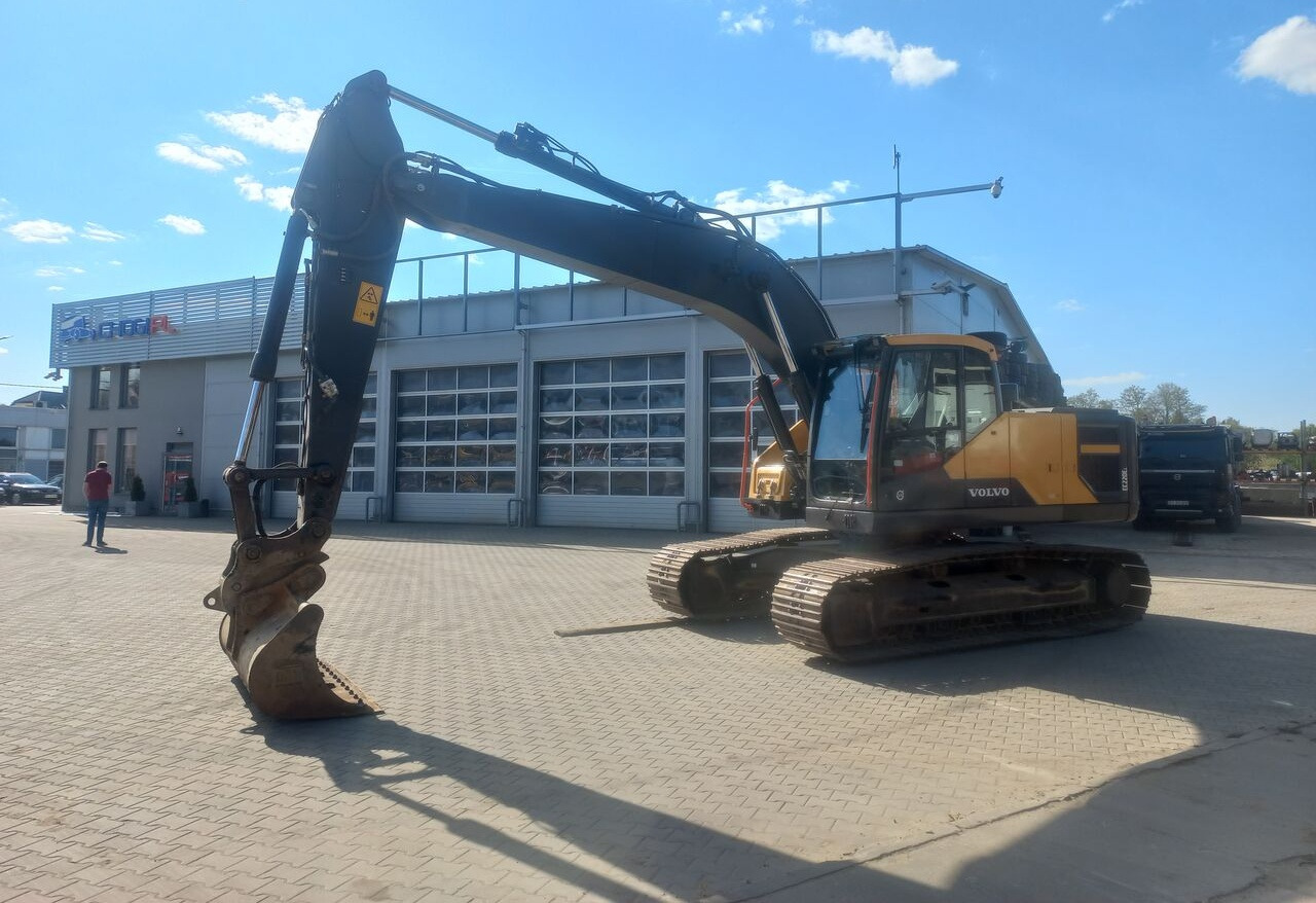 Volvo EC 220EL - Pelle sur chenille: photos 1 Volvo EC 220EL - Pelle sur chenille: photos 1