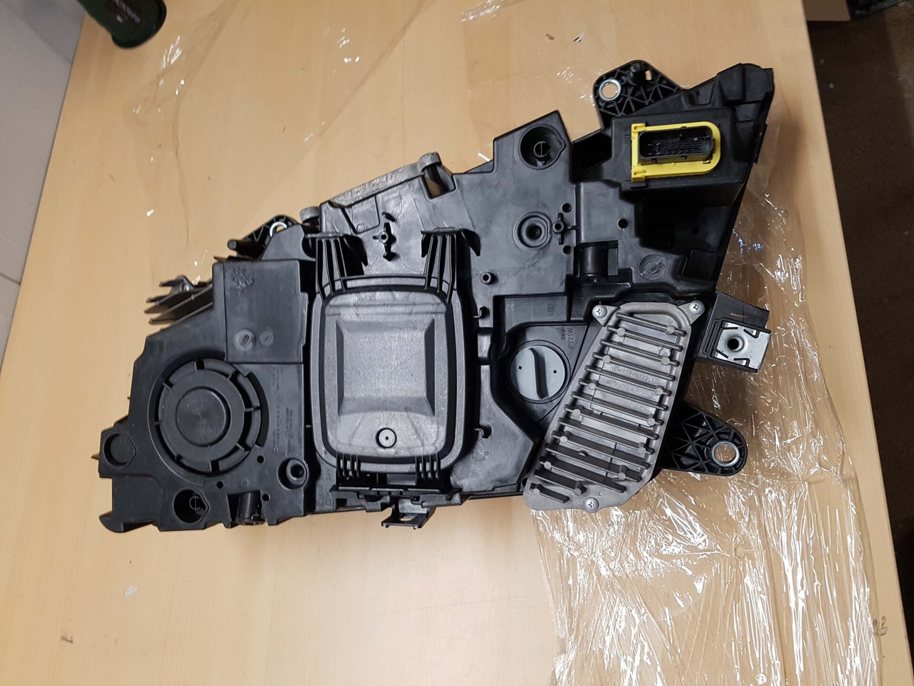 COMPLETE SET VOOR VOLVO FH4 (FH16 LOOK) DEPO XENON KOPLAMPEN + MISTLAMPEN LINKS EN RECHTS. 000126 - Feu anti-brouillard pour Camion: photos 5 COMPLETE SET VOOR VOLVO FH4 (FH16 LOOK) DEPO XENON KOPLAMPEN + MISTLAMPEN LINKS EN RECHTS. 000126 - Feu anti-brouillard pour Camion: photos 5