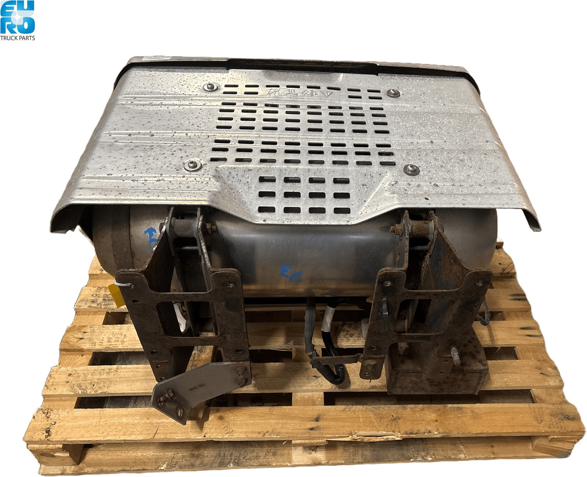 DAF LF45-55, E6 EXHAUST SILENCER USED + DEPOSIT 1708567U - Tube d'echappement pour Camion: photos 2 DAF LF45-55, E6 EXHAUST SILENCER USED + DEPOSIT 1708567U - Tube d'echappement pour Camion: photos 2