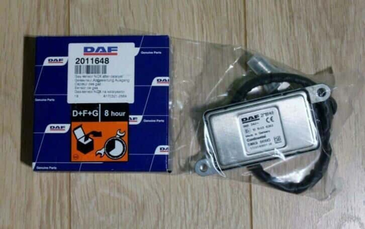 DAF NOX SENSOR NA DE KATALYSATOR 2011648 - Système d'échappement pour Camion: photos 1 DAF NOX SENSOR NA DE KATALYSATOR 2011648 - Système d'échappement pour Camion: photos 1