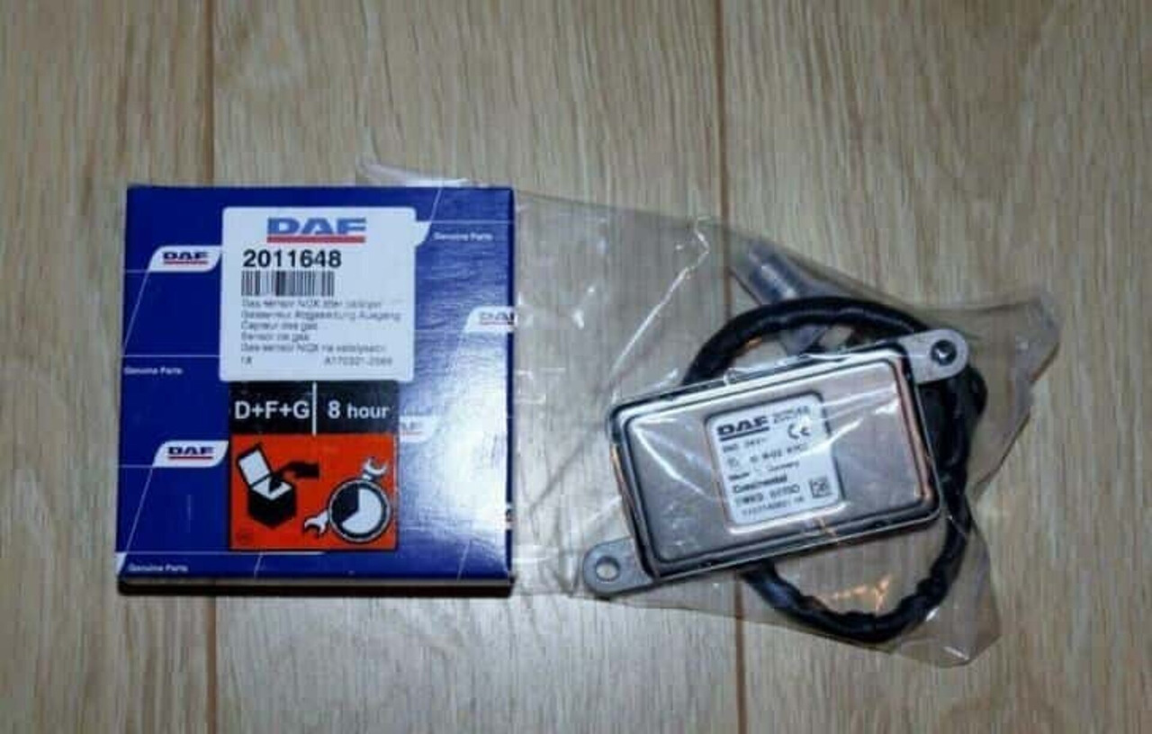 DAF NOX SENSOR NA DE KATALYSATOR 2011648 - Système d'échappement pour Camion: photos 2 DAF NOX SENSOR NA DE KATALYSATOR 2011648 - Système d'échappement pour Camion: photos 2