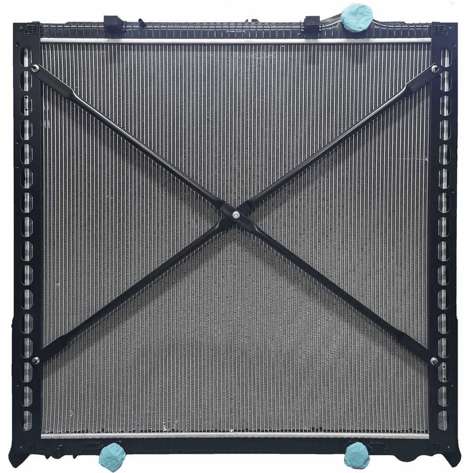 DAF XF 106 WATER RADIATEUR MET RAND 1940146a - Radiateur pour Camion: photos 1 DAF XF 106 WATER RADIATEUR MET RAND 1940146a - Radiateur pour Camion: photos 1