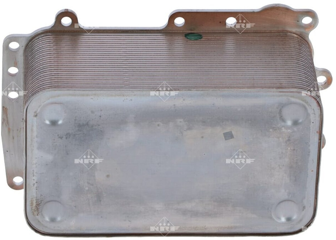 DAF XF MX-11 / 13 EURO 6 MOTOROLIEKOELER 1857500 - Radiateur d'huile pour Camion: photos 1 DAF XF MX-11 / 13 EURO 6 MOTOROLIEKOELER 1857500 - Radiateur d'huile pour Camion: photos 1