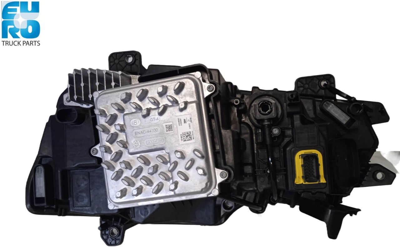 DAF XG KOPLAMP LINKS OE 2188984 - Feu avant pour Camion: photos 2 DAF XG KOPLAMP LINKS OE 2188984 - Feu avant pour Camion: photos 2