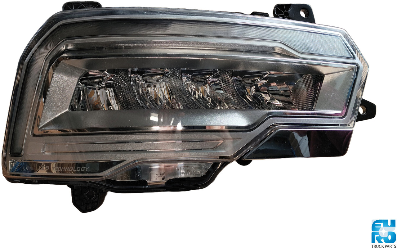 DAF XG KOPLAMP RECHTS OE GEBRUIKT 2188985U - Feu avant pour Camion: photos 1 DAF XG KOPLAMP RECHTS OE GEBRUIKT 2188985U - Feu avant pour Camion: photos 1