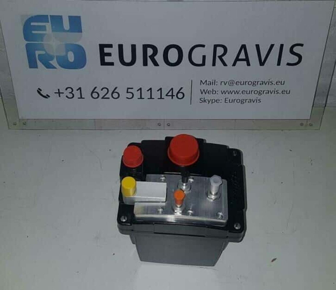 Daf lf/cf adblue unit new emitec 1705244, 1409391 - Préparation du carburant pour Camion: photos 2 Daf lf/cf adblue unit new emitec 1705244, 1409391 - Préparation du carburant pour Camion: photos 2