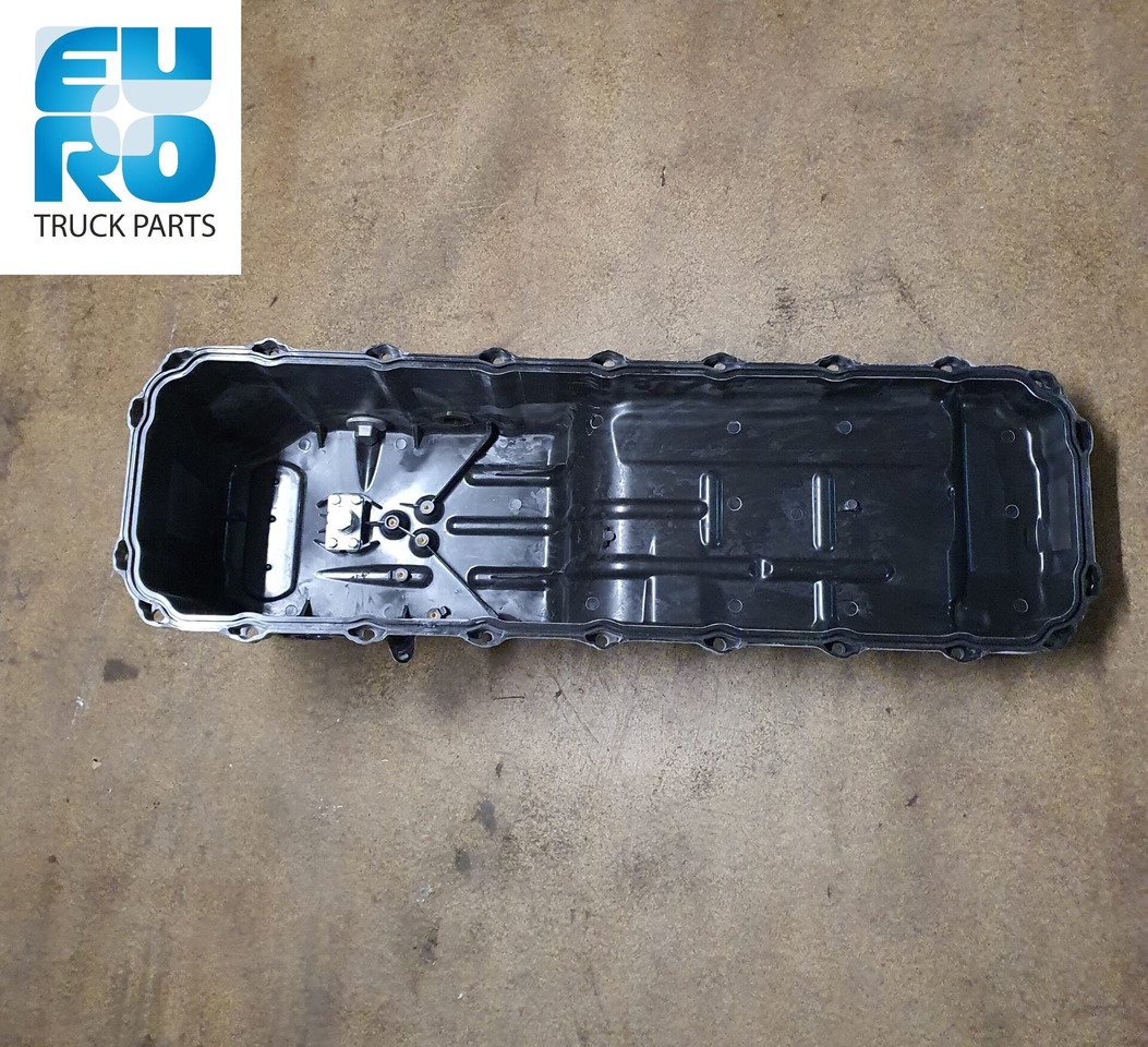 OLIEPAN VOLVO D13 MOTOR 20720870 - Carter pour Camion: photos 3 OLIEPAN VOLVO D13 MOTOR 20720870 - Carter pour Camion: photos 3