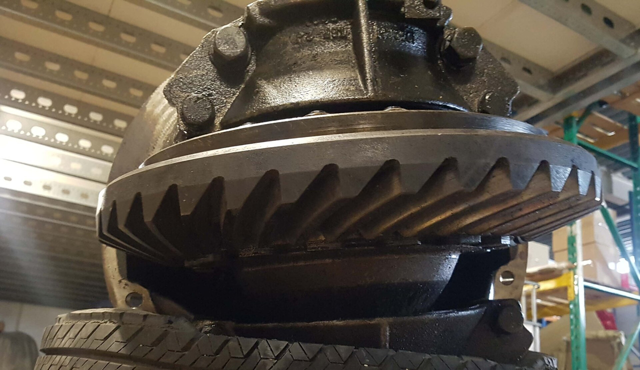 RS1356SV VOLVO DIFFERENTIAL RS/RSS1356SV EV91 RATIO 2.79 - Différentiel pour Camion: photos 5 RS1356SV VOLVO DIFFERENTIAL RS/RSS1356SV EV91 RATIO 2.79 - Différentiel pour Camion: photos 5