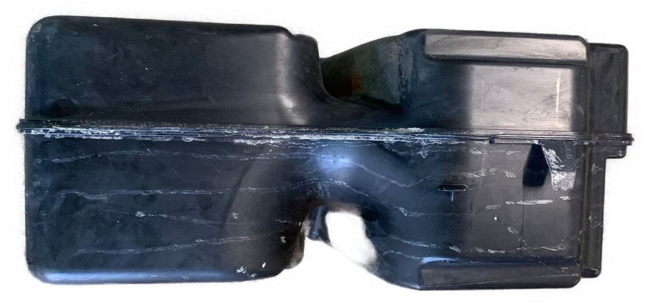 SC ADBLUE / REDUCTANT TANK 105 DM³ 2393232U - AdBlue réservoir pour Camion: photos 5 SC ADBLUE / REDUCTANT TANK 105 DM³ 2393232U - AdBlue réservoir pour Camion: photos 5