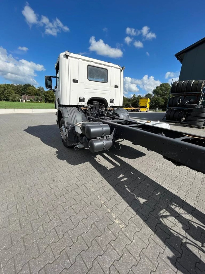 Scania Scania P124 360 1998 6x4 - Tracteur routier: photos 5 Scania Scania P124 360 1998 6x4 - Tracteur routier: photos 5