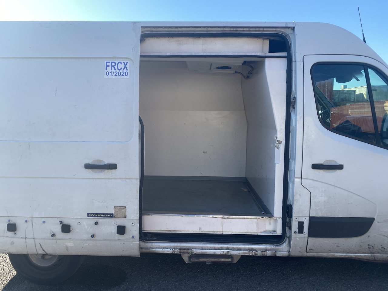 RENAULT MASTER - Véhicule utilitaire frigorifique: photos 4 RENAULT MASTER - Véhicule utilitaire frigorifique: photos 4